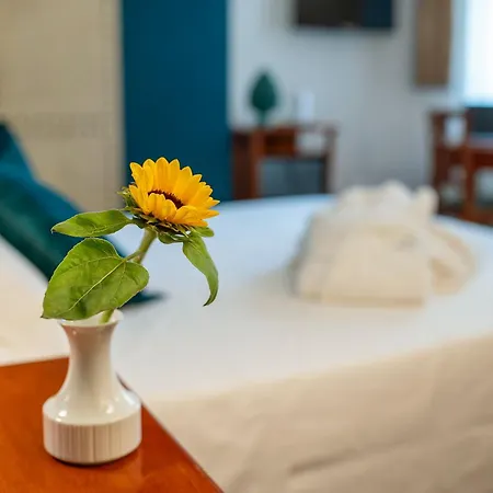Hotell Vecchio Borgo 4*