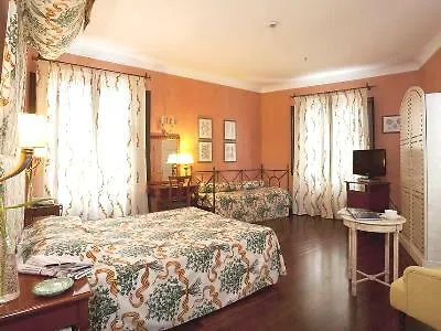 Vecchio Borgo 4*