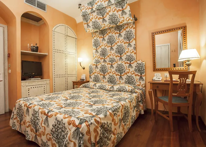 Hotell Vecchio Borgo 4*