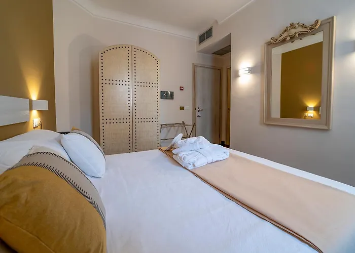 Vecchio Borgo 4*