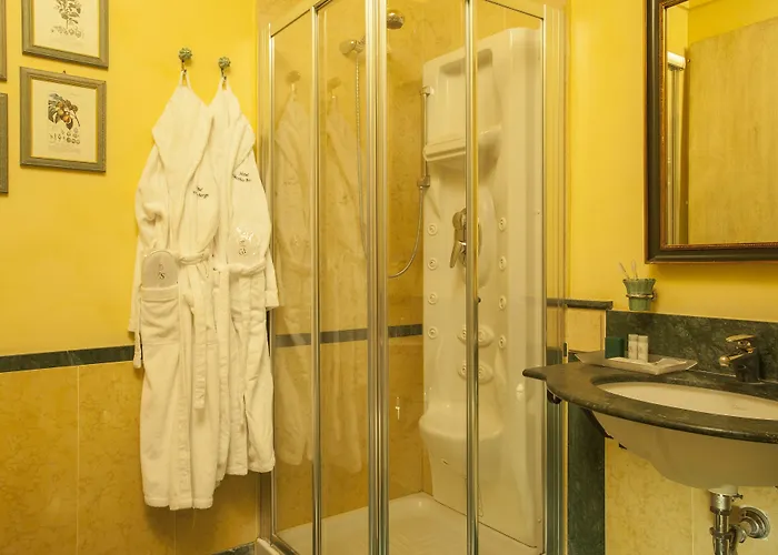 Vecchio Borgo Hotel 4*