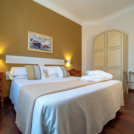 Hotel Vecchio Borgo 4*