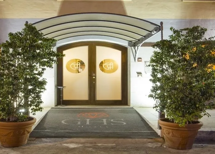 Hotel Vecchio Borgo 4*